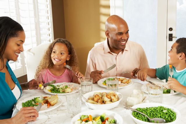 Get Your Family Eating Together For Success | CoordiKids